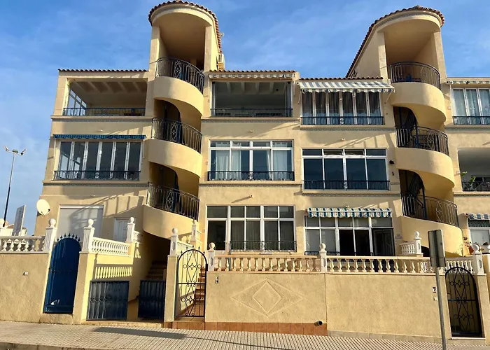 Lovely Apartament With A Sunny Terrace